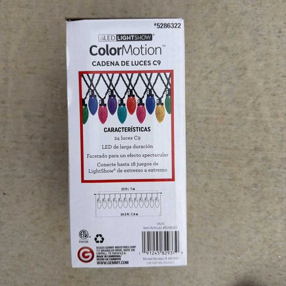 Gemmy Lightshow 24 Light 23 ft C9 Color Motion Multicolor LED Lights